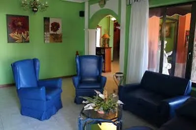 Hostal Flor De Quejo Isla Plana
